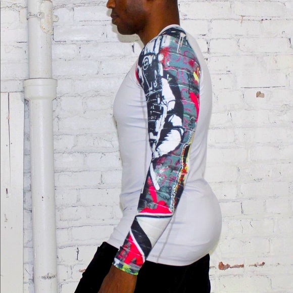 Signature Rashguard by Fasoko - Picture 3 of 5